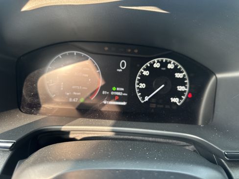 Used 2025 Honda CR-V LX image 16