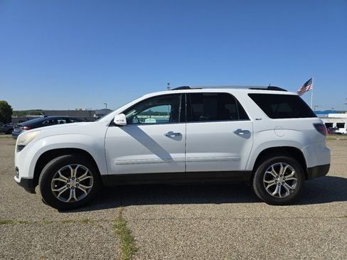 Used 2016 GMC Acadia SLT w/ Open Road Package FWD image 19