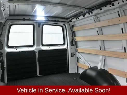 Used 2025 GMC Savana 2500 w/ Driver Convenience Package RWD image 18