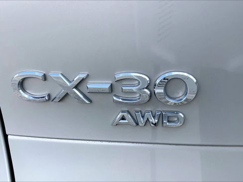Used 2024 MAZDA CX-30 AWD 2.5 S w/ Premium Package image 10