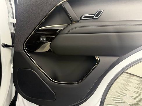 New 2025 Land Rover Range Rover Sport Dynamic SE AWD/4WD image 28