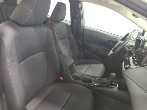 Used 2023 Toyota Corolla LE FWD image 11