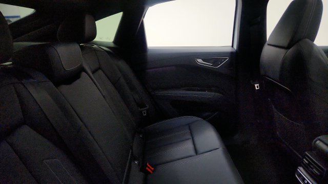 Used 2025 Audi Q4 e-tron Premium Plus w/ Premium Plus AWD/4WD image 39