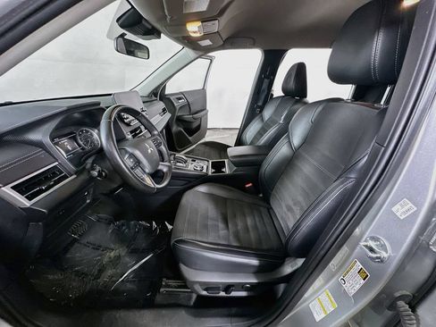 Used 2024 Mitsubishi Outlander SE FWD image 16