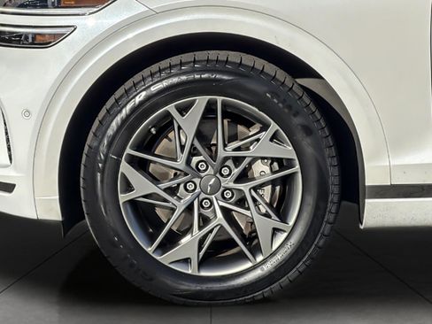 Used 2023 Genesis GV70 2.5T w/ Advanced Package image 26