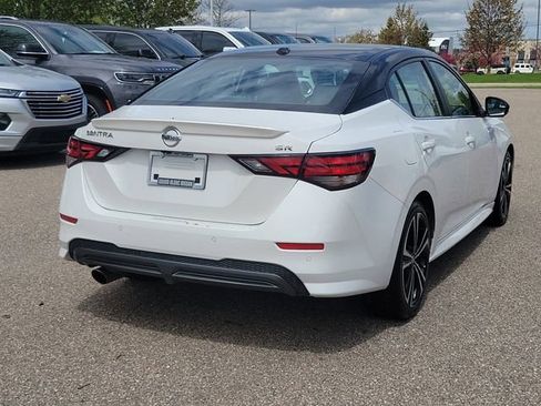 Certified 2023 Nissan Sentra SR w/ SR Premium Package FWD image 4