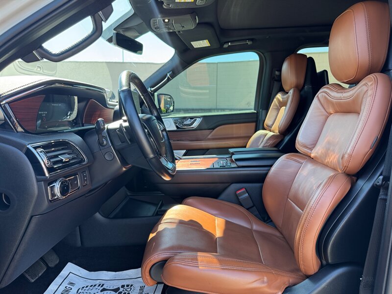 Used 2021 Lincoln Navigator L Reserve AWD/4WD image 26