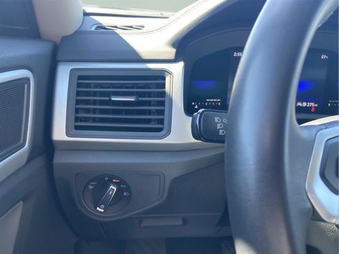 Used 2022 Volkswagen Atlas SE AWD/4WD image 19