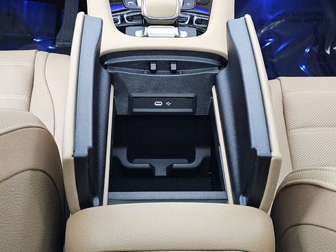 New 2026 Mercedes-Benz GLE 450 4MATIC image 33