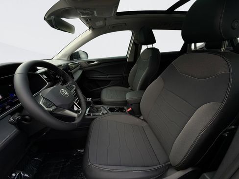 New 2026 Volkswagen Taos SE AWD/4WD image 13