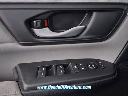 Used 2019 Honda CR-V LX image 20