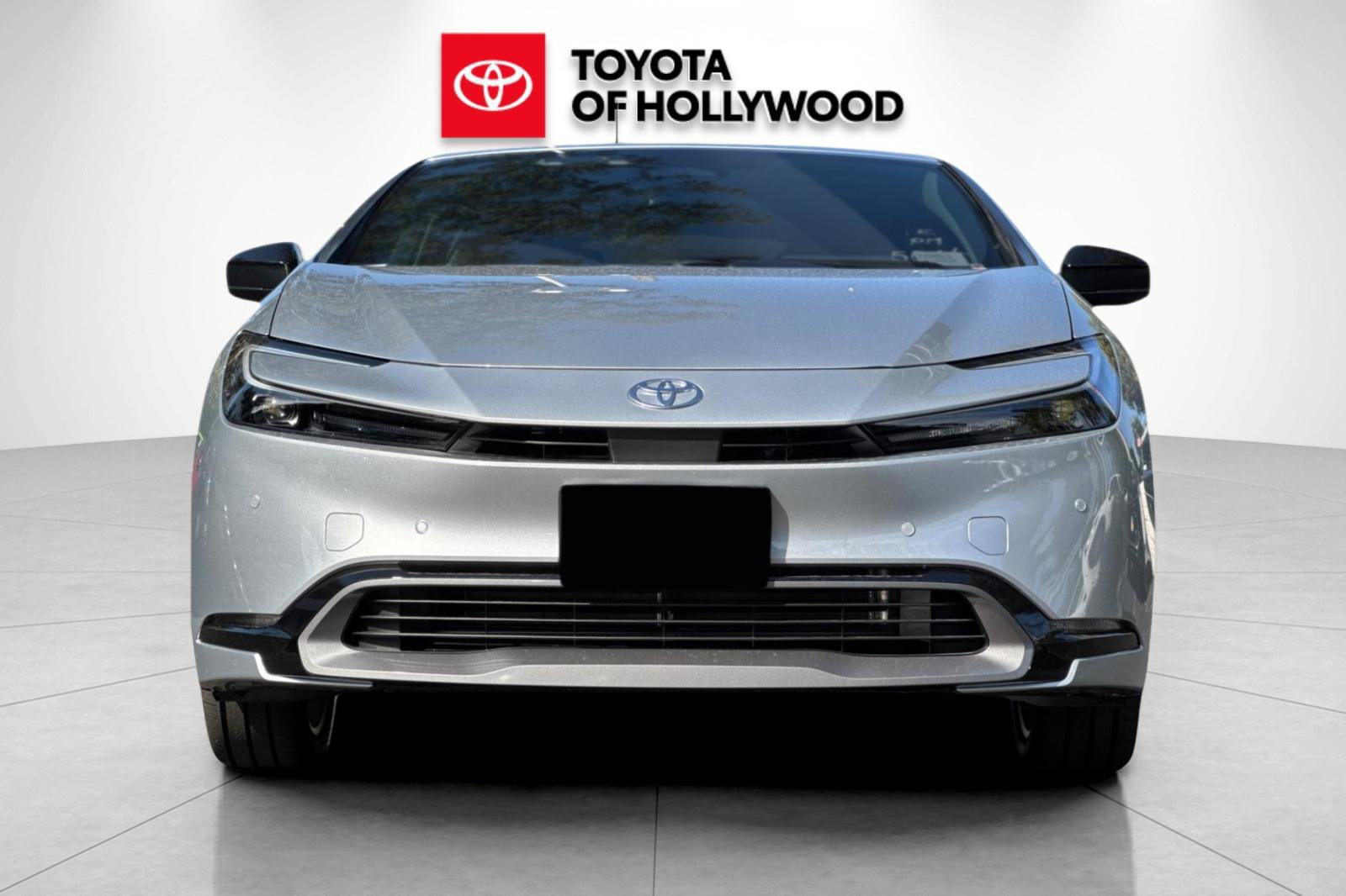 New 2027 Toyota Prius XLE FWD image 8