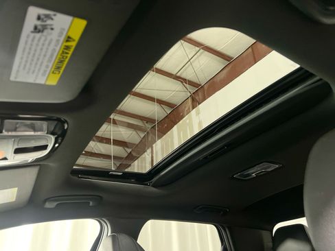 Used 2023 Hyundai Santa Cruz Night w/ Cargo Package image 24