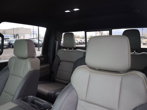 Used 2025 Chevrolet Silverado 2500 ZR2 w/ Technology Package AWD/4WD image 17