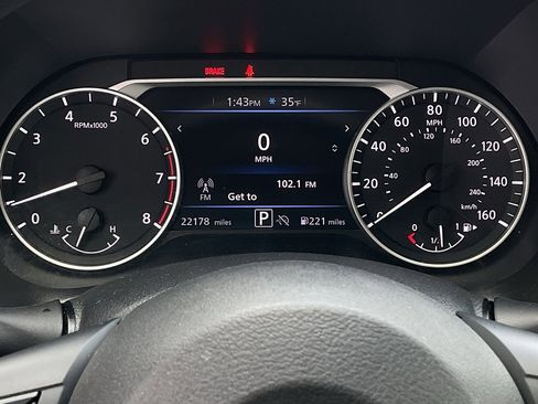 Used 2024 Nissan Sentra SV image 20