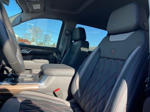 New 2025 Chevrolet Silverado 1500 RST AWD/4WD image 18