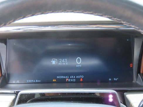 Used 2023 Lincoln Navigator Black Label AWD/4WD image 28