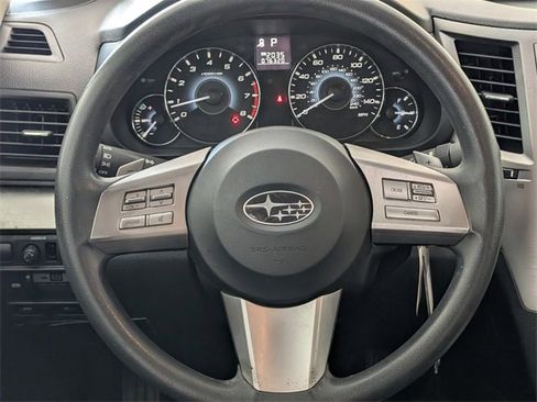 Used 2010 Subaru Legacy 2.5i image 10