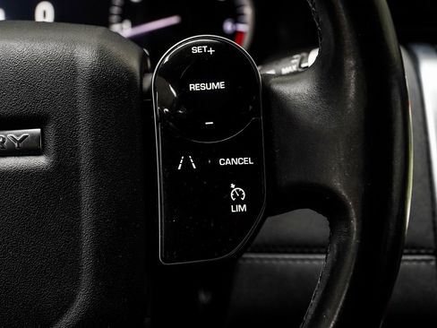 Used 2020 Land Rover Discovery Sport S image 27