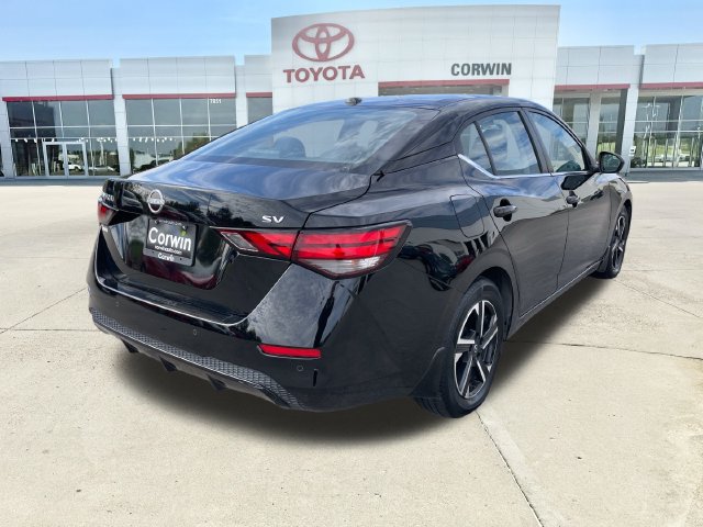 Used 2024 Nissan Sentra SV FWD image 5