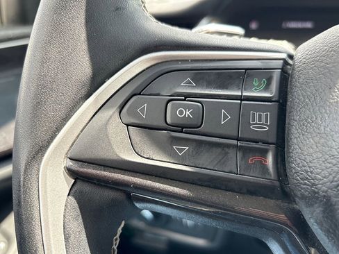 Used 2023 Jeep Grand Cherokee L Laredo w/ Luxury Tech Group I AWD/4WD image 51