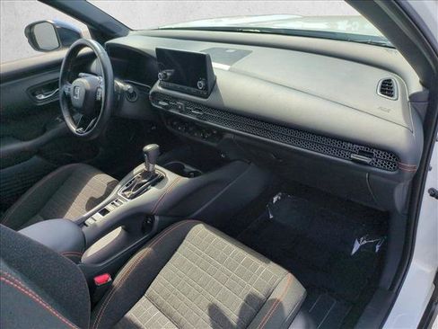Used 2025 Honda HR-V Sport image 21