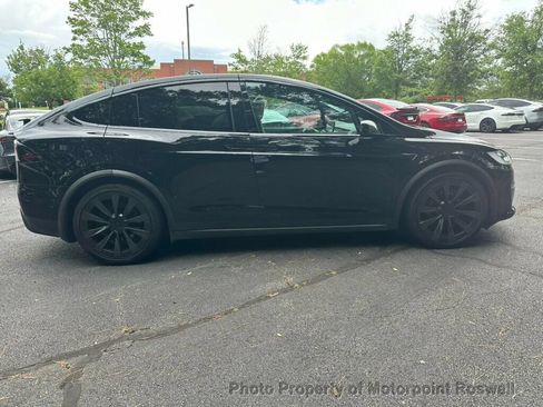 Used 2022 Tesla Model X AWD/4WD image 25