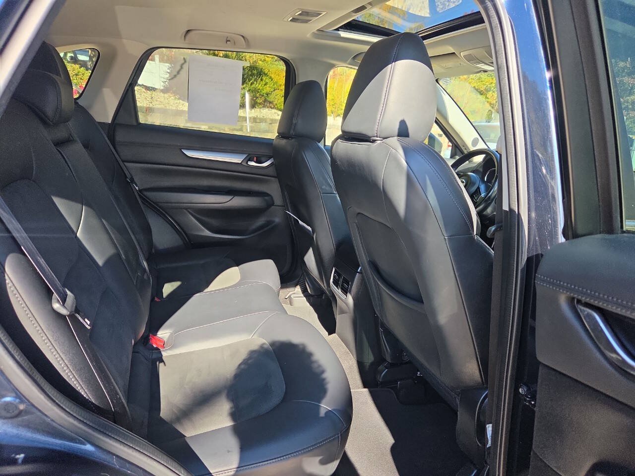 Used 2017 MAZDA CX-5 Touring w/ Preferred Equipment Package AWD/4WD image 23