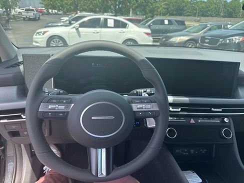New 2026 Hyundai Sonata SEL AWD/4WD image 15