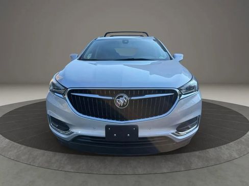 Used 2019 Buick Enclave Premium image 2