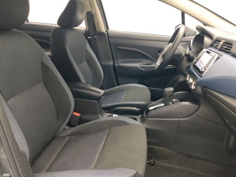 Used 2025 Nissan Versa SV FWD image 21