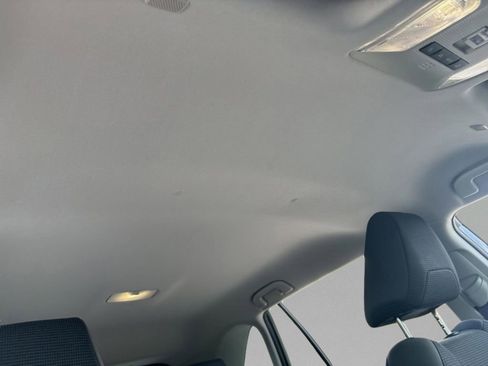 Used 2025 Toyota RAV4 LE FWD image 30
