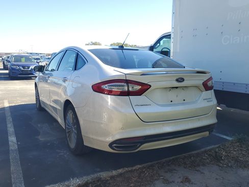 Used 2016 Ford Fusion Titanium image 4