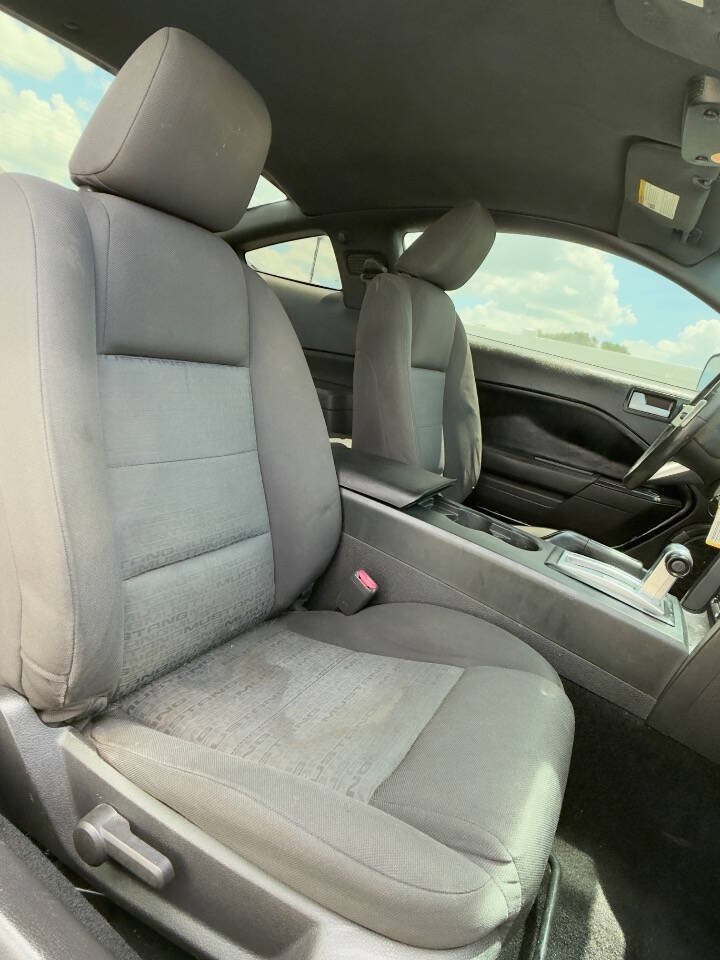 Used 2007 Ford Mustang Premium RWD image 13