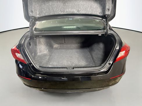 Used 2020 Honda Accord Sport image 35