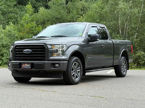 Used 2017 Ford F150 XLT w/ Equipment Group 302A Luxury AWD/4WD image 10