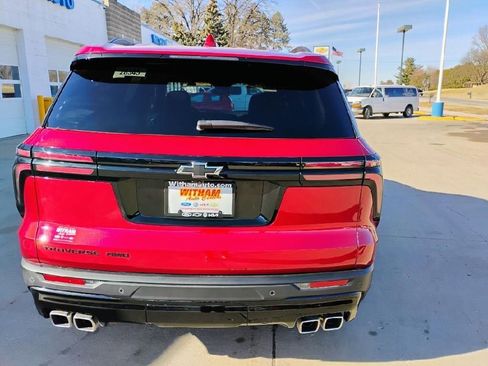 New 2025 Chevrolet Traverse LT w/ Midnight/Sport Edition image 5