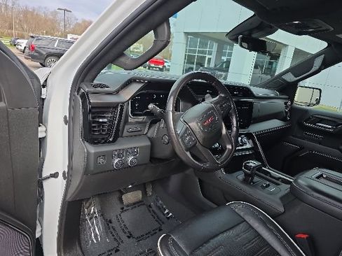 Used 2022 GMC Sierra 1500 AT4X AWD/4WD image 24
