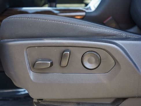 Used 2022 GMC Sierra 1500 Elevation AWD/4WD image 19