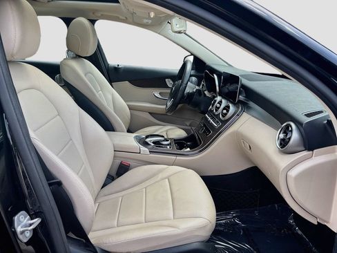 Used 2020 Mercedes-Benz C 300 Sedan image 22
