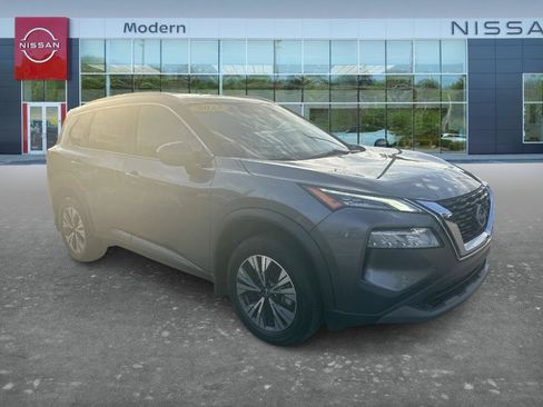 Certified 2023 Nissan Rogue SV w/ SV Premium B Package FWD image 3
