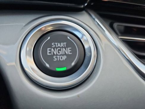 New 2026 Chevrolet Trax LT w/ Midnight Edition image 17