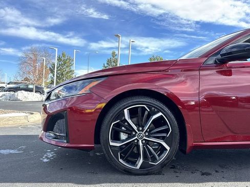 Certified 2024 Nissan Altima 2.5 SR w/ SR Premium Package image 26