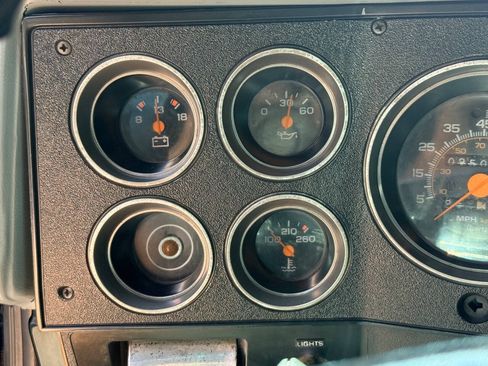Used 1987 GMC Sierra 3500 4x4 Crew Cab image 28