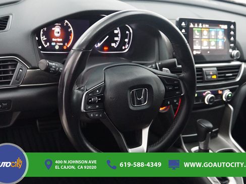 Used 2018 Honda Accord Sport image 18
