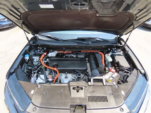 Used 2023 Honda CR-V Sport Touring image 11