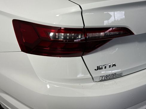Used 2019 Volkswagen Jetta S w/ Driver Assistance Package image 35