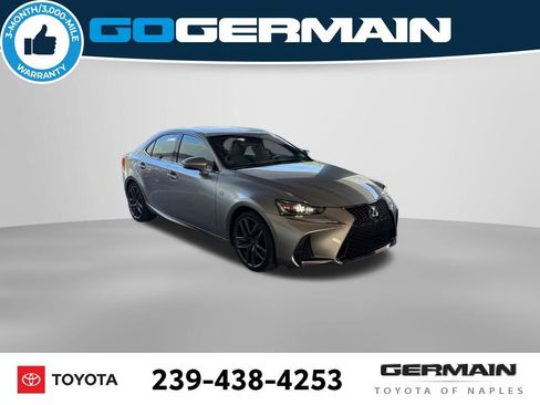 Used 2019 Lexus IS 300 F Sport w/ F Sport Package image 10