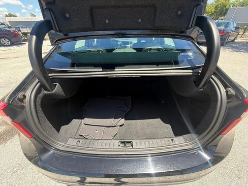 Used 2013 Volvo S60 T5 FWD image 9