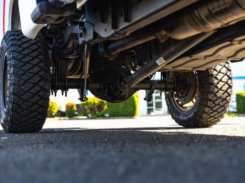 Used 2023 Ford F350 XLT image 36